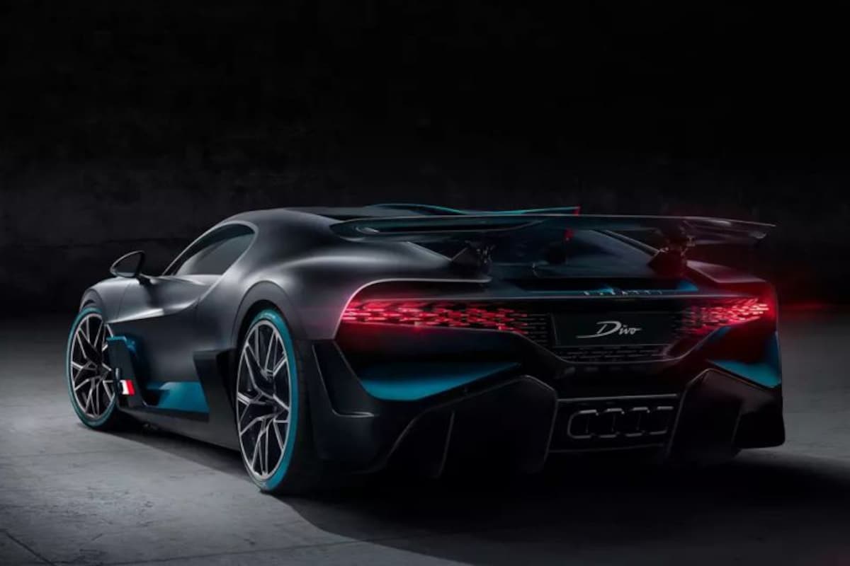 Bugatti Divo Breekt Eindelijk Los AutoWeek