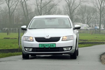 Kenteken Check K 437 FL SKODA OCTAVIA AutoWeek