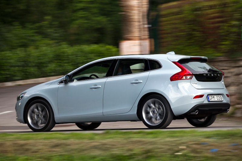 Volvo V40 T4 Prijs En Specificaties AutoWeek