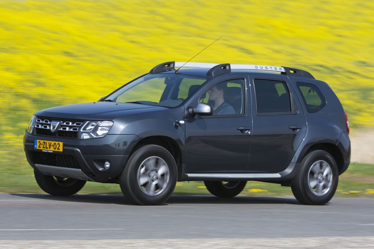 Doek Valt Voor Vorige Dacia Duster AutoWeek