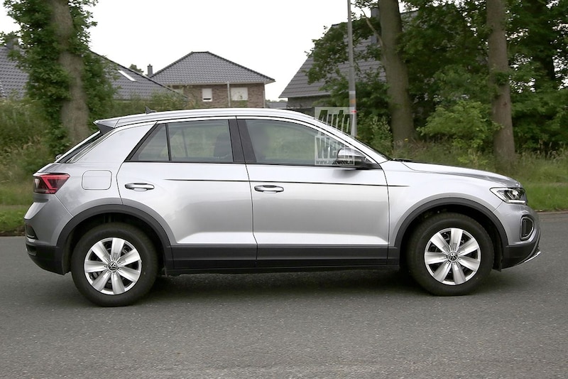 Gefacelifte Volkswagen T Roc Zonder Camouflage AutoWeek