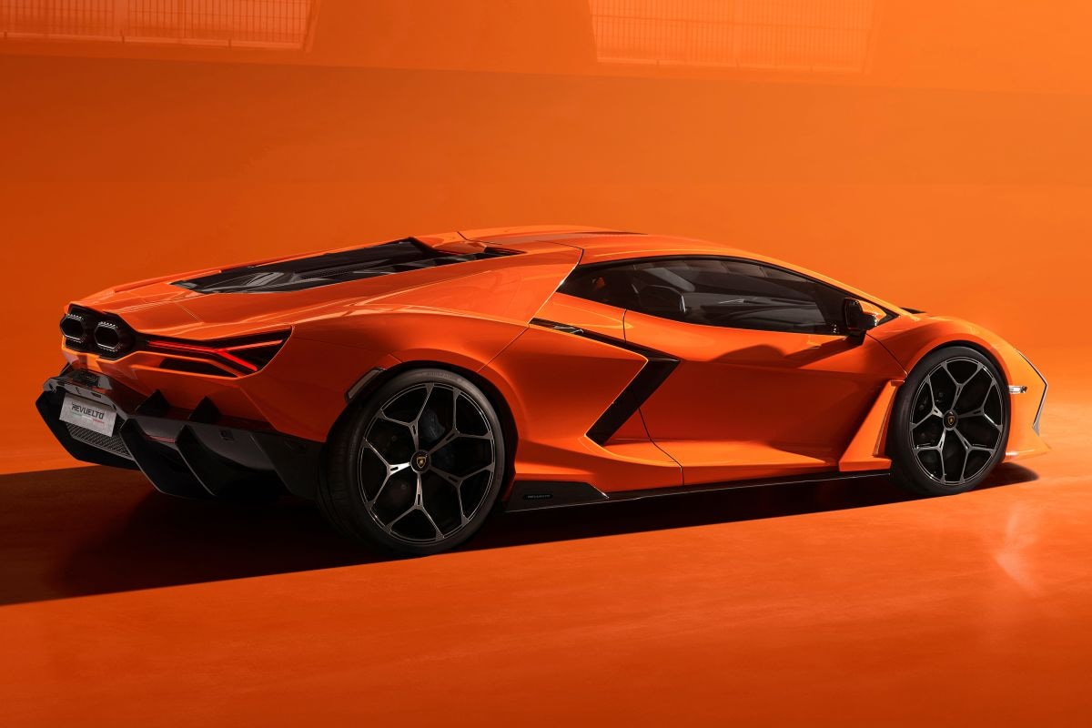 Lamborghini Revuelto Extreme Aventador Opvolger Met Pk