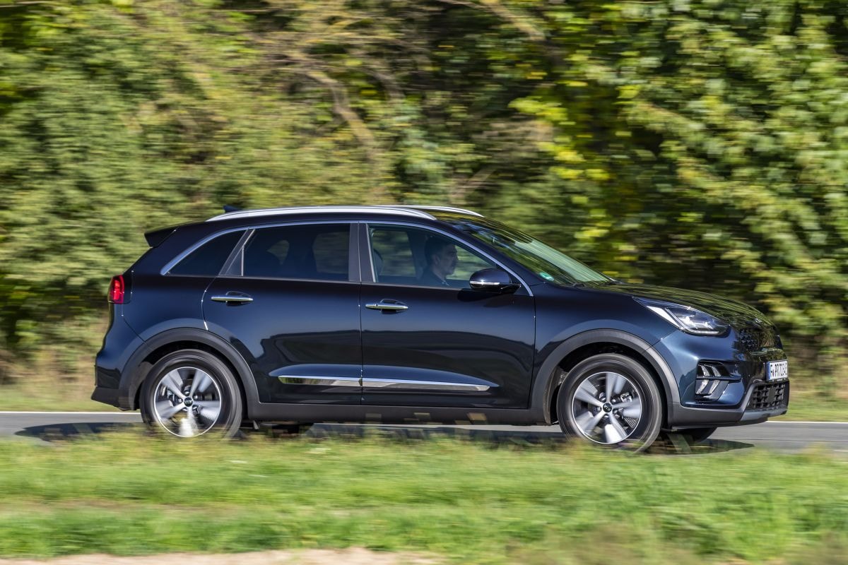 Kia Niro 1 6 GDi Hybrid ExecutiveLine 2021 Review