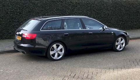 Audi S6 Avant 5.2 FSI quattro Pro Line