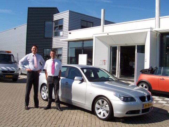 BMW 520d (2006)