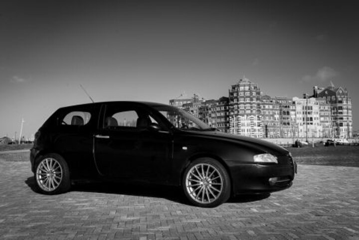 Alfa Romeo 147 1.9 JTD 115pk Distinctive (2002)