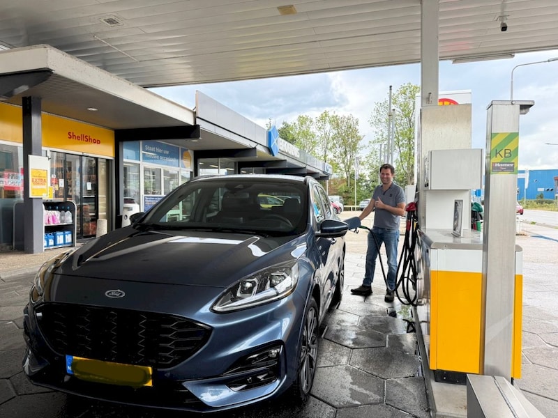Ford Kuga 2.5 PHEV ST-Line X (2021)