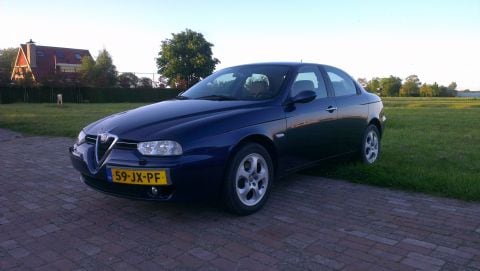 Alfa Romeo 156 2.5 V6 24V Distinctive (2002)