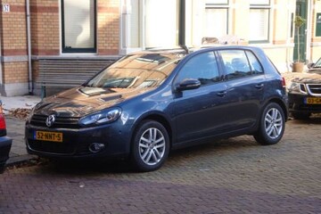 Volkswagen Golf 1.6 TDI 105pk BlueMotion Technology Highl. (2010)