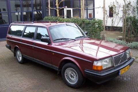 Volvo 240 GLE 2.3 Estate (1992)