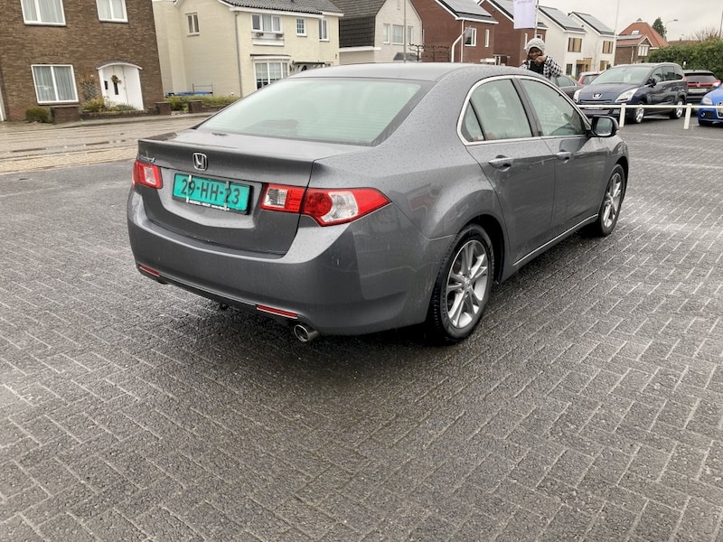 Honda Accord 2.0i Elegance (2011)