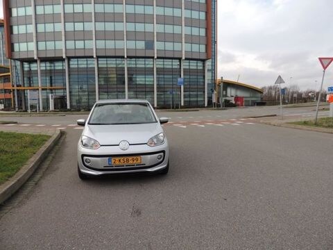 Volkswagen Up! 1.0 60pk BMT high up!