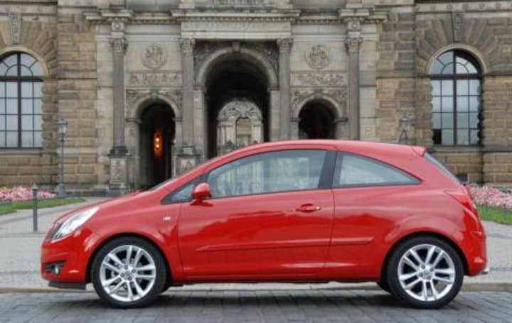 Opel Corsa 1.4-16V Enjoy (2007)