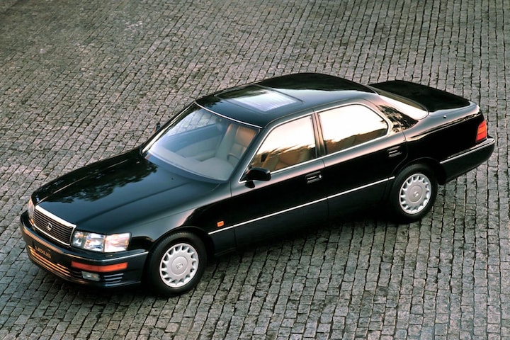 Lexus LS 400 (1989) - AutoWeek