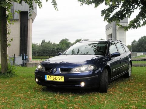 Renault Laguna Grand Tour 1.9 dCi 130 Tech Line (2006)