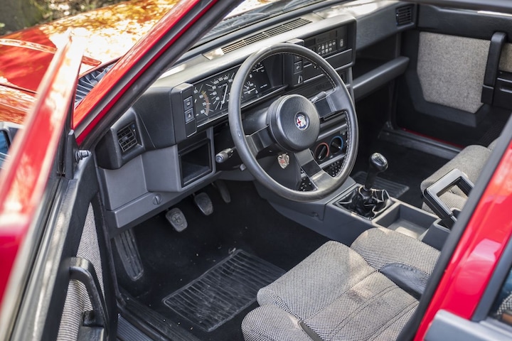 Alfa Romeo 75 2.5 V6