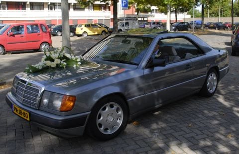 Mercedes-Benz 300 CE (1987)
