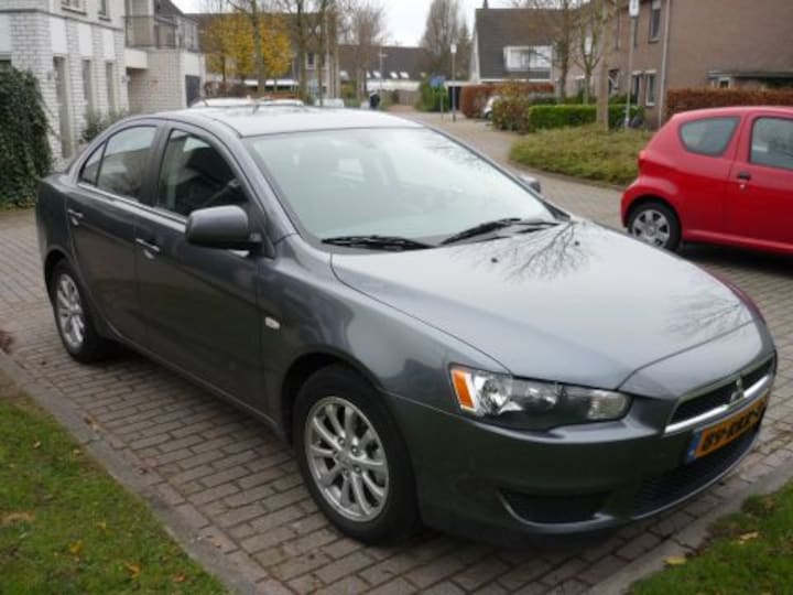 Mitsubishi Lancer 1.6 ClearTec Edition Two