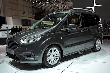 Ford Tourneo Courier (2022)