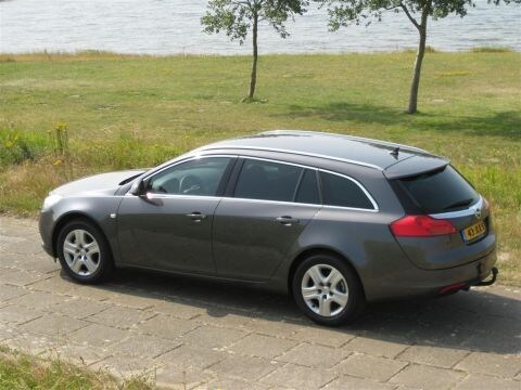 Opel Insignia Sports Tourer 2.0 CDTI 110pk Edition (2009)