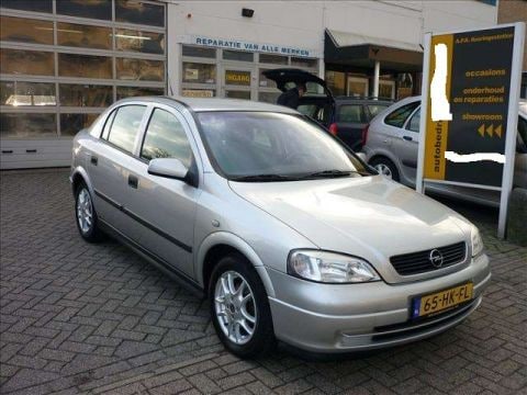 Opel Astra 1.6i-16V Pearl
