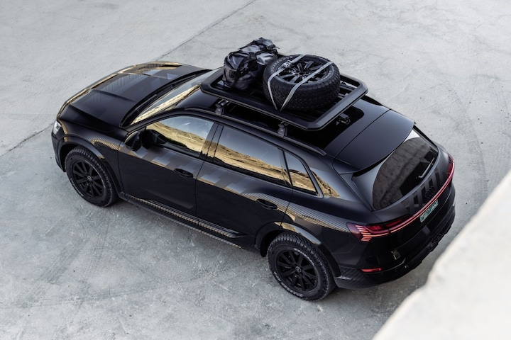 Audi Q8 E-tron edition Dakar