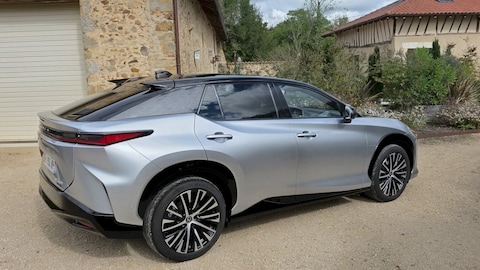 Lexus RZ 500e DIRECT 4 President Line