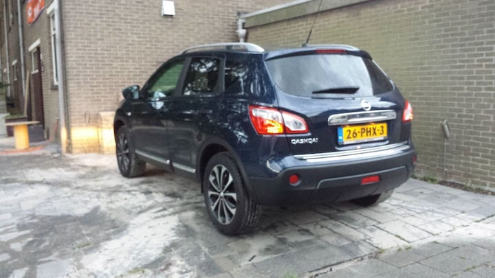 Nissan Qashqai 1.6 Connect Edition (2011)