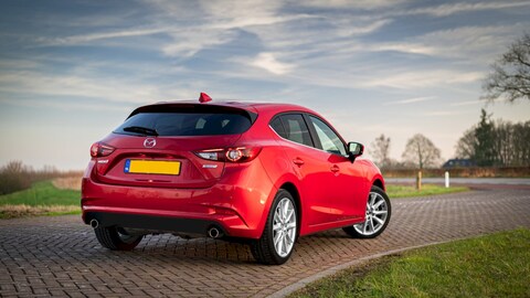 Mazda 3 SkyActiv-G 2.0 120 GT-M