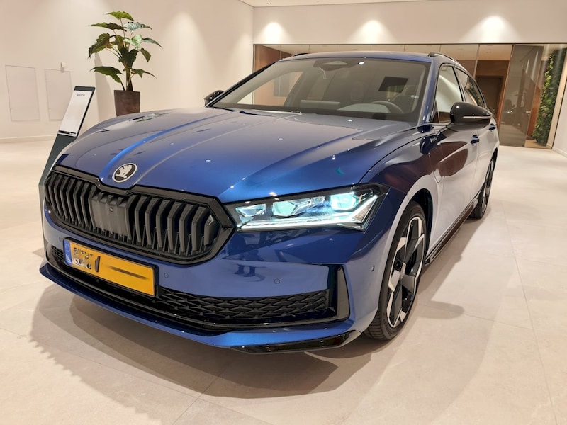 Skoda Superb Combi 1.5 TSI iV PHEV Sportline Edition (2025)