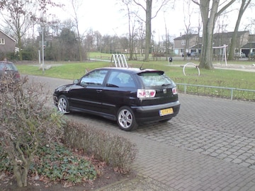 Seat Ibiza 1.6 100pk Sport (2000)