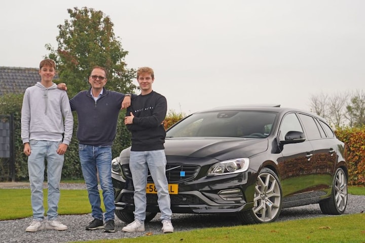 Volvo V60 Polestar Blits Bezit