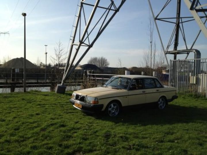 Volvo 240 (1986)