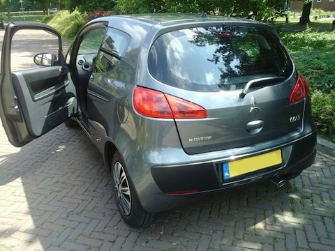 Mitsubishi Colt CZ3 1.1 Inbusiness (2008)
