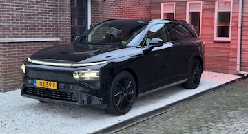 Xpeng G9 AWD Performance (2025)