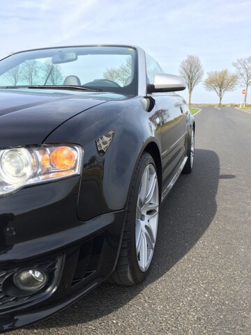 Audi RS4 Cabriolet 4.2 FSI quattro (2007)