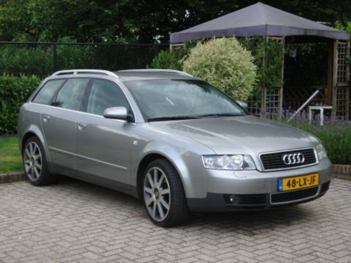 Audi A4 Avant 2.4 5V Pro Line