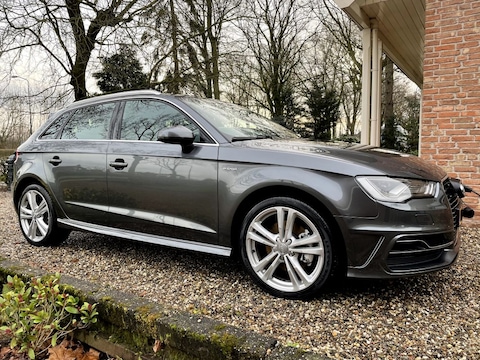 Audi A3 Sportback 1.4 TFSI e-tron Ambition Pro Line + (2015)