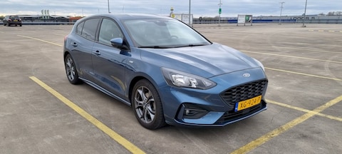 Ford Focus 1.0 EcoBoost 125pk ST Line Business