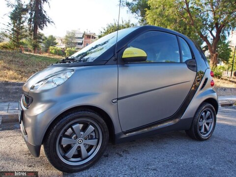 Smart fortwo coupé MHD edition greystyle 52kW