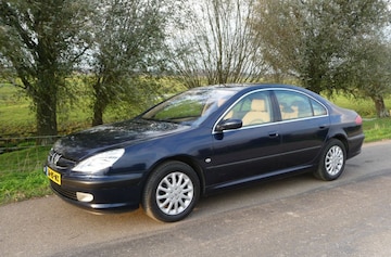 Peugeot 607 2.2 Pack (2001)
