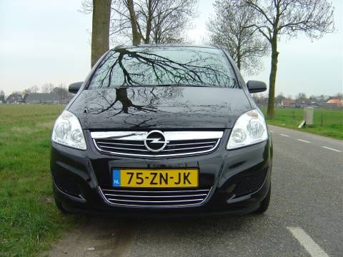 Opel Zafira 1.7 CDTi 110pk Essentia (2008)