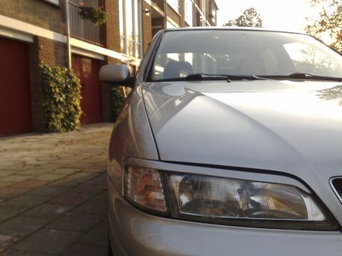 Nissan Primera 2.0 GT (1998)