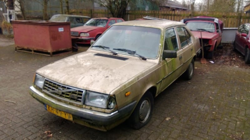 Volvo 360 GLS (1983)