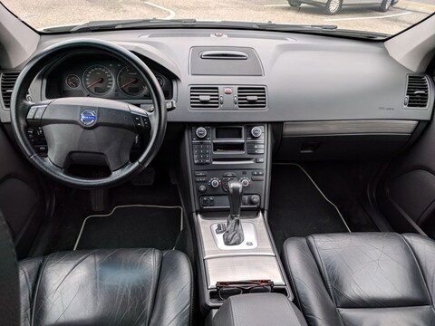 Volvo XC90 D5 Momentum