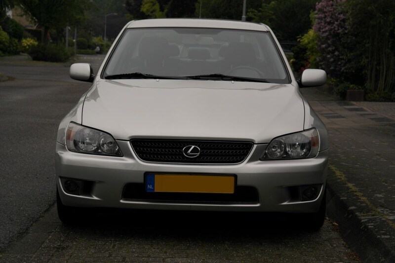 Lexus IS 200 Executive (2004)