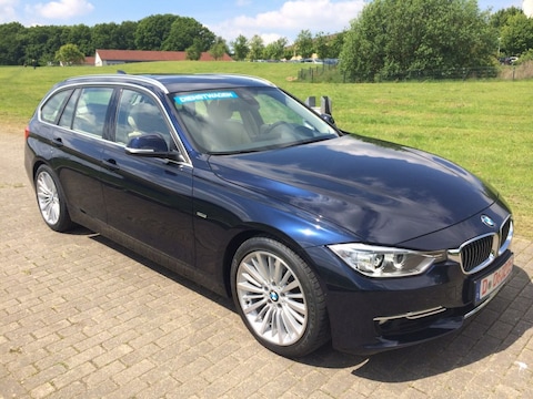 BMW 330d Touring High Executive (2012)