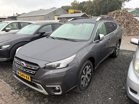 Subaru Outback 2.5i Premium (2022)