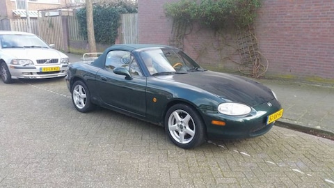 Mazda MX-5 1.8