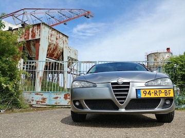 Alfa Romeo 147 1.6 T.Spark 16V Veloce Lusso (2005)